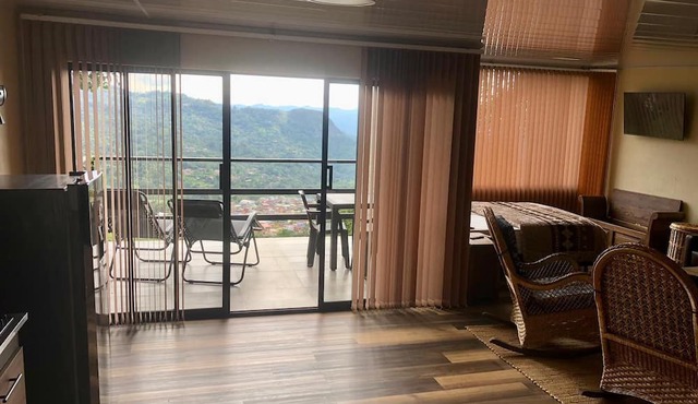 Captivating 4-bed Chalet Las Casitas en el Aire