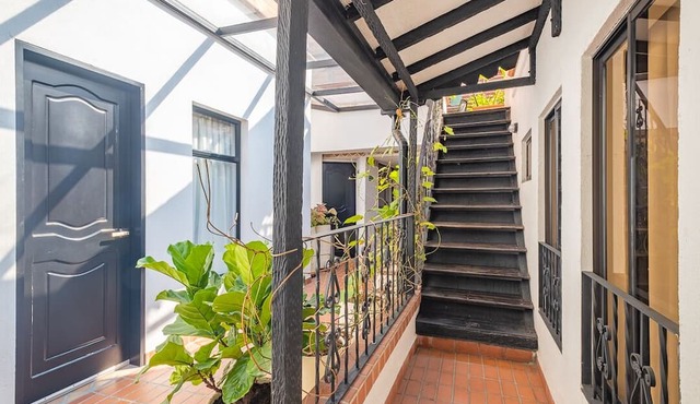 Casa Santafe - Coliving Hotel