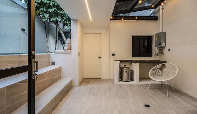 Luxurious 5BR House in Provenza Perfect for Groups