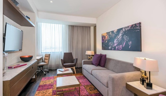 Courtyard by Marriott Bogota Airport