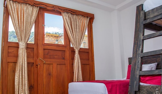 Hotel Madre Laura