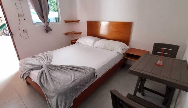 LAS CASCADAS HOSTEL TAYRONA