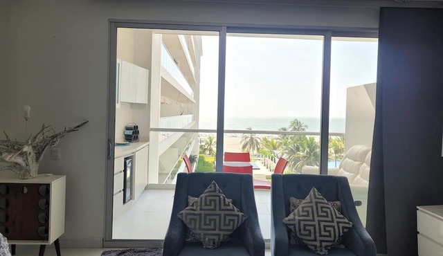 APTO CON SALIDA AL MAR BY PARCEROS GROUP