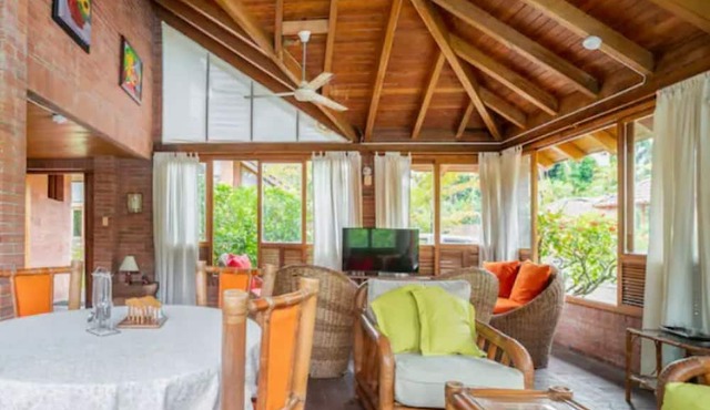 Hermosa casa en Mariquita con Piscina!