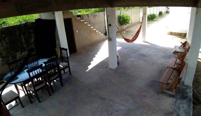 Urantia Beach Hostel & Camping