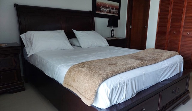 EDIFICIO SEA VIEW - APARTAMENTO 303B