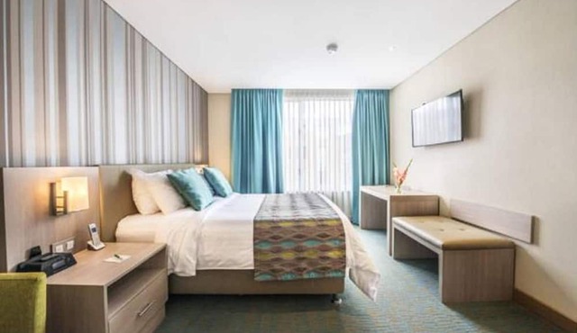 Hotel Plaza Suites
