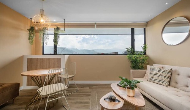 Go Living 407 · Luxurious 2BR/2AC Apt-Prime Location, Gym &Co-Work