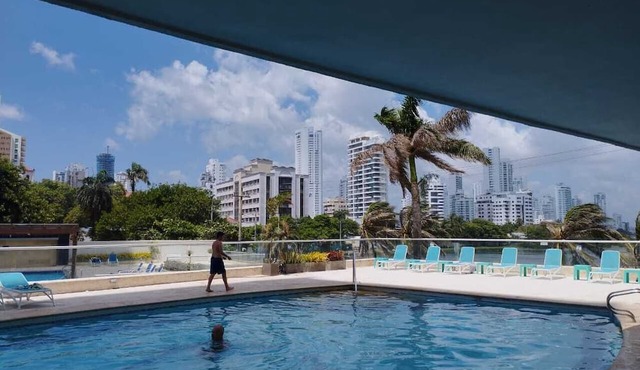 Spacious And Stylish Oceanfront Apartment