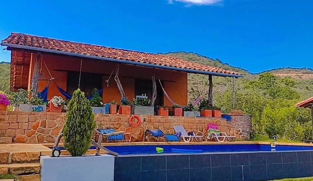 Casa upa con piscina climatizada in Barichara