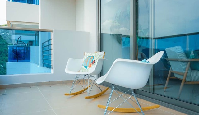 Luxury Resort Condo in Santa Marta Walk to Beach