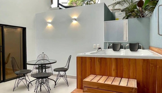 w*| Awesome 2BR w/2 Jacuzzis in El Poblado