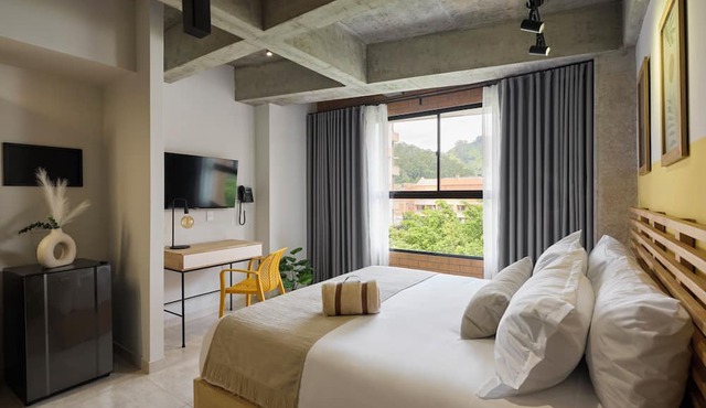 30 Living Suites