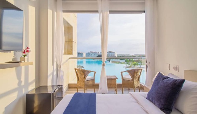 Baia Kristal Cartagena By HostPro