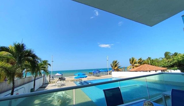IN COLOMBIA, APARTMENT WITH BEAUTIFUL OCEAN FRONT VIEW, POOL AND BEACH