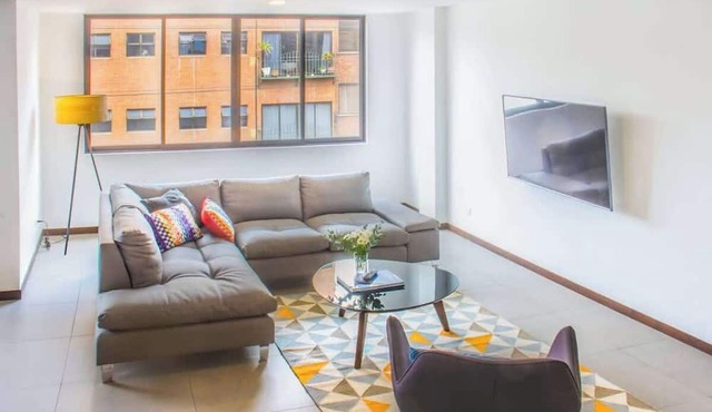 Gibraltar 301 | Balcony & Parking | El Peñon