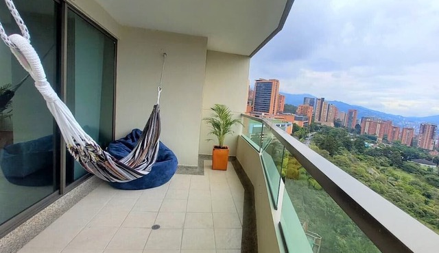 Apt El Poblado, Provenza, El Tesoro in Medellín