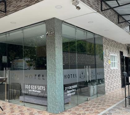 Apartamento cerca a Nápoles con balcón
