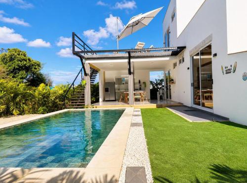 Villa Martina`s Luxury Beach House in Guamal