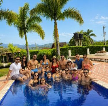 Finca Lago Calima Villa Mariam in Simon Bolivar