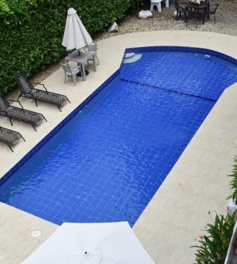 nuki hostel in Apulo