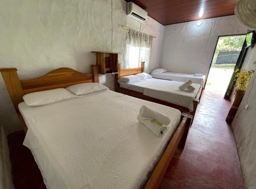 Finca Monteverde en Doradal Piscina jacuzzi y naturaleza hasta 30 personas in Doradal