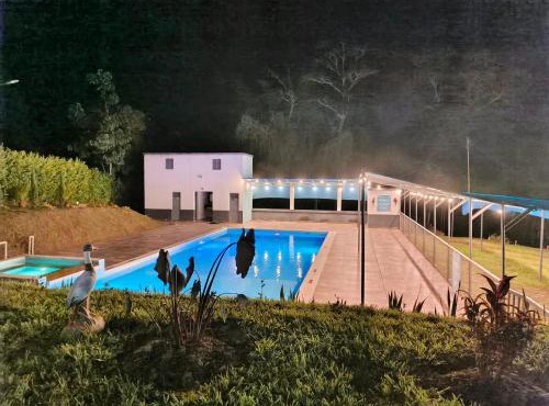 Finca villa de las palmas in Carmen de Apicalá