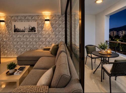 Disfruta de la comodidad como un Hotel 5 Estrellas in Envigado