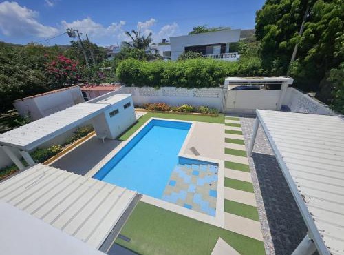 Casa cerca al mar in Santa Verónica