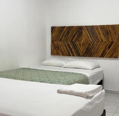 Bora Bora Hostal y Pasadías