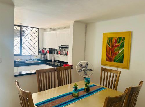 Hermosa casa ideal para grupos y familias con patio amplio cerca al Malecón