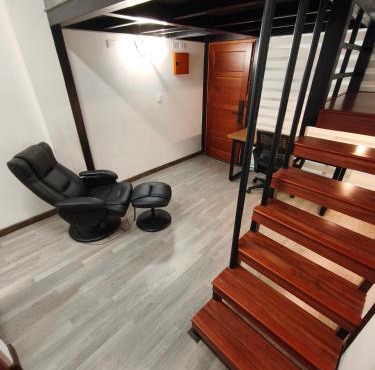 Elegantes apartaestudios cerca al estadio y movistar arena in Bogotá