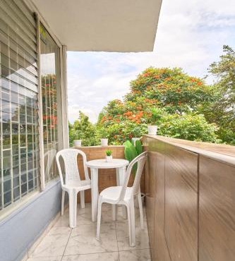 El Poblado Room #1 with Private Bathroom, Balcony in Shared Apartment in Medellín