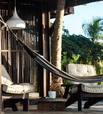 UNÚ Beach Hotel