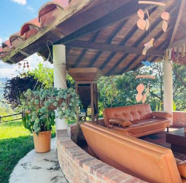 Casa Merak Villa de Lujo con Piscina Infinita y Vista 360 Desconexión Total Oiba Santander