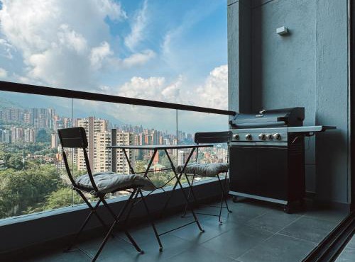New duplex near Provenza with views of El Poblado in Medellín