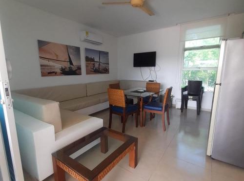 Cabin 6 with private Jacuzzi, furnished and peaceful