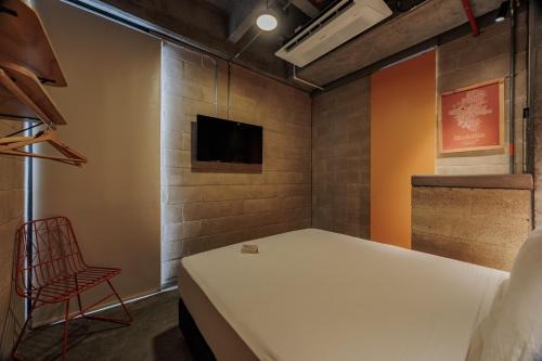 The Somos S Hotel