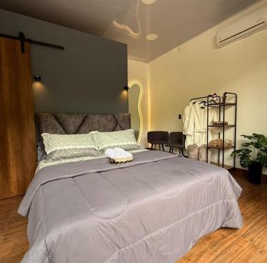 Glamping de lujo en Buga, jacuzzi-Río-Naturaleza-Piscina