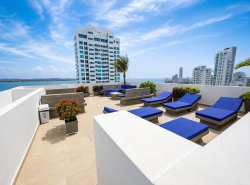 Apartamento en Cartagena con balcon con vista al mar y piscina
