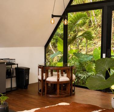 Private Luxury A-Frame with Jacuzzi & Mountain View