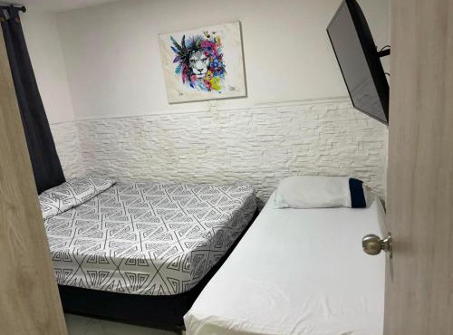 Hostal CAMPOAMOR