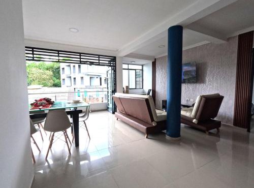 Nuevo y Confortable Apartamento