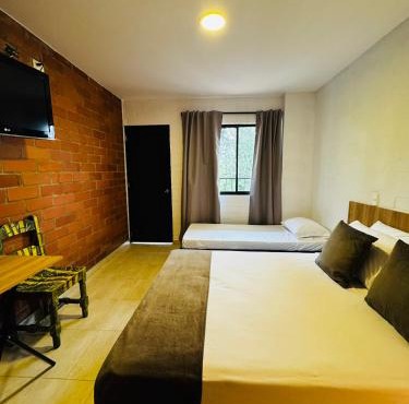 Hotel Romeral Club Campestre
