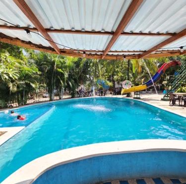 Hostal El Chiringuito