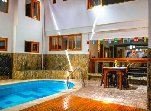 Alojamiento con piscina privada en Medellín MLB by Lets Go in Medellín