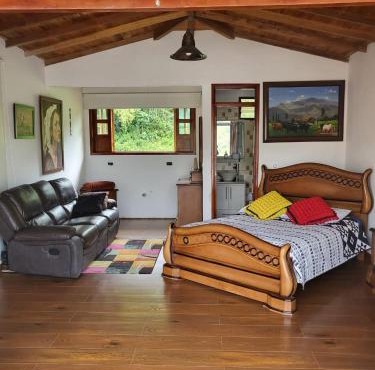 Kumanday Lodge in Pereira