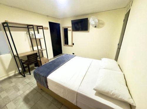 Hotel Estadio 80