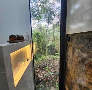 VÖRA Cabaña privada en la Selva