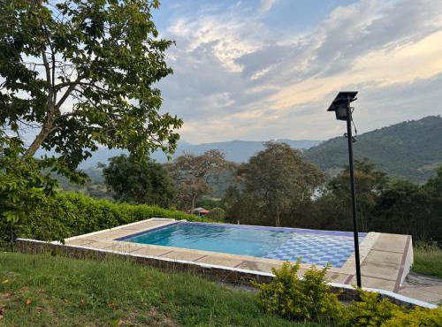 Hermosa casa privada con piscina infinita y WiFI